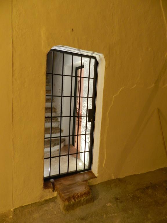 Casa Corte Con Terrazza Taviano  Ruang foto
