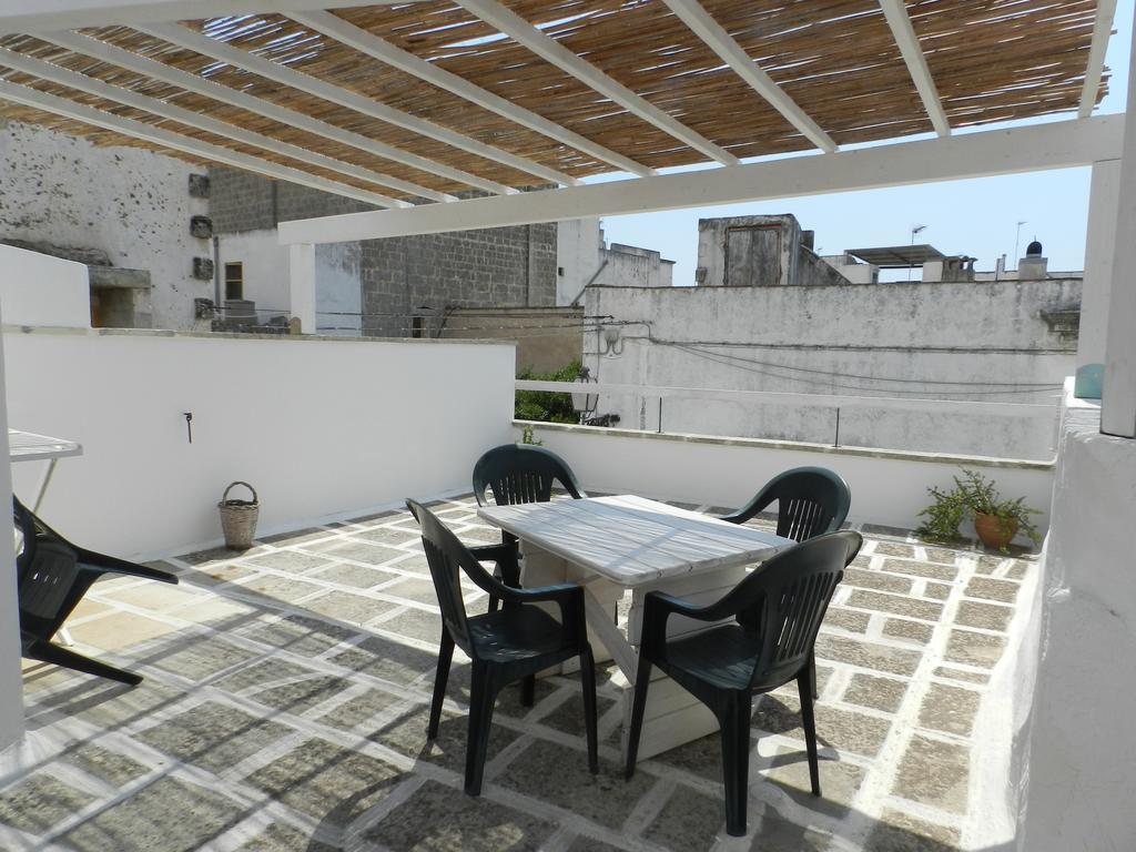 Casa Corte Con Terrazza Taviano  Bagian luar foto