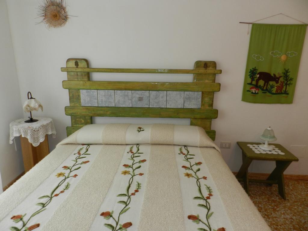 Casa Corte Con Terrazza Taviano  Bagian luar foto