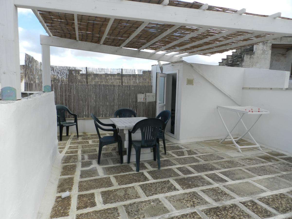 Casa Corte Con Terrazza Taviano  Bagian luar foto