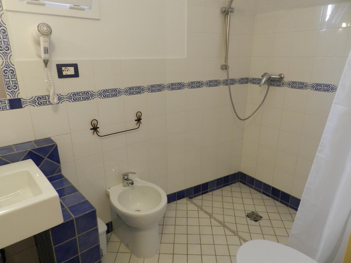 Casa Corte Con Terrazza Taviano  Bagian luar foto